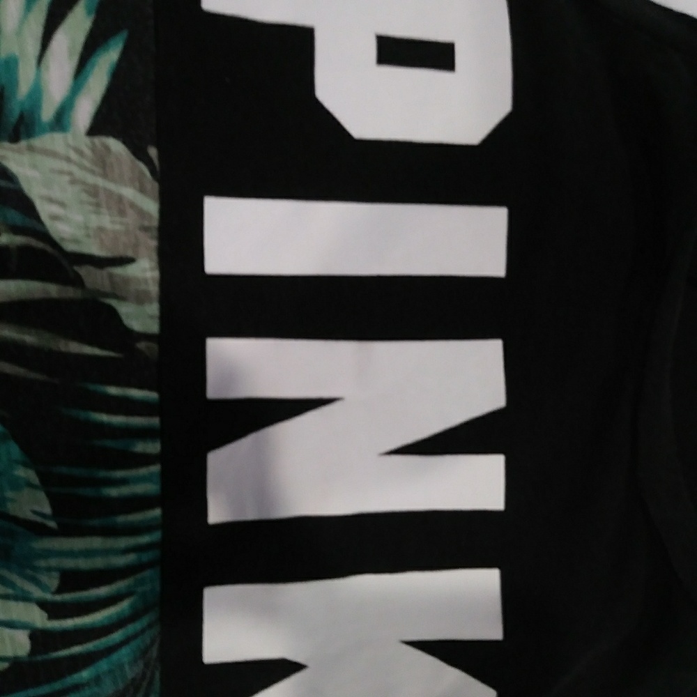 Pink Vs Tank Top - Picture 3 of 4